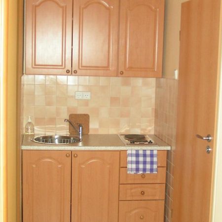Apartamento Kuckó Panzió Győr Exterior foto